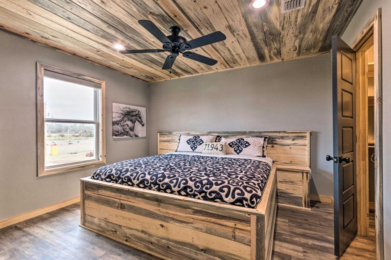 Upscale Riverfront Home With Beach And Fire Pit! Glenwood Esterno foto
